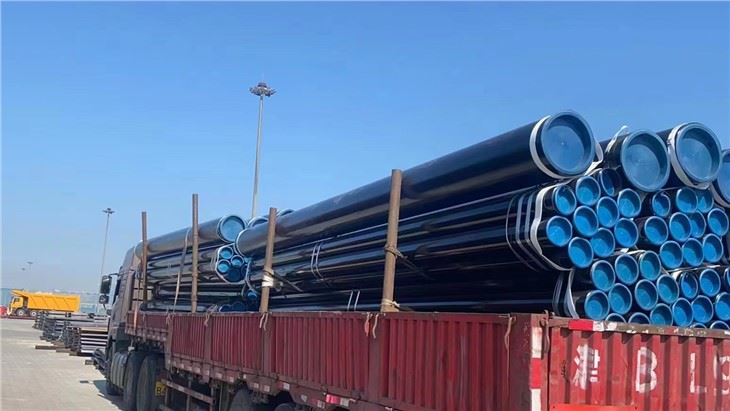 Труба з вуглецевої сталі